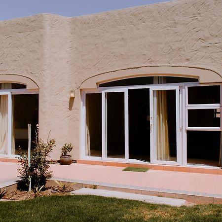 Desert Dreams Bed And Breakfast Cc Walvis Bay Esterno foto